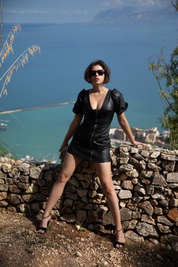 Ruth in Photodromm set The Pathway 2